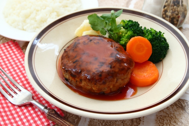 コッペ亭の手ごねバーグ